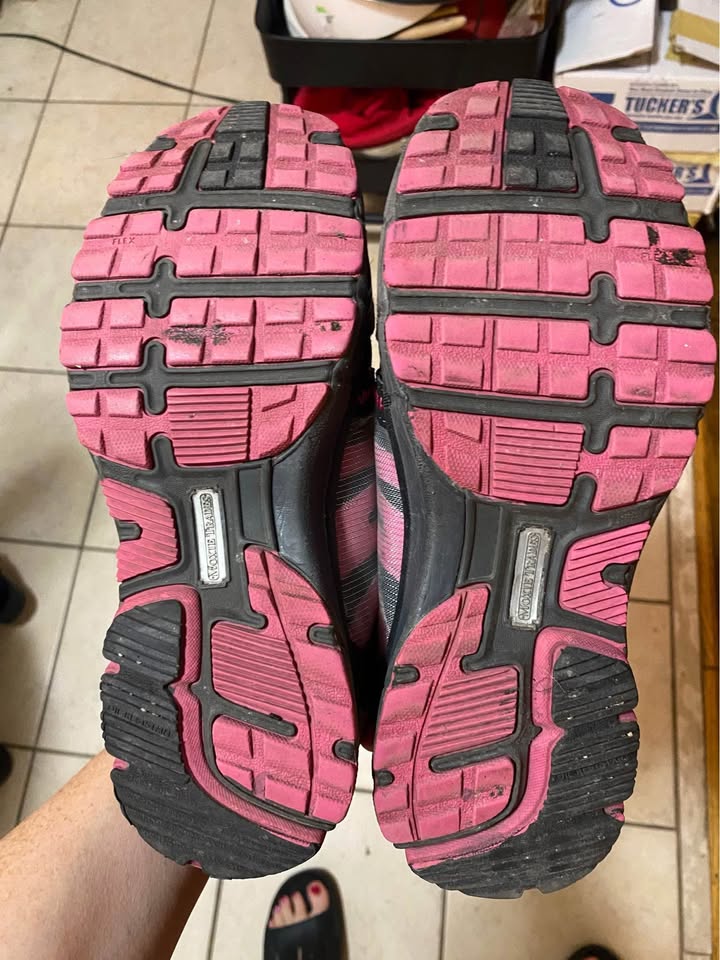 Women’s Steel Toe Shoes Size 8.5 - photo 4