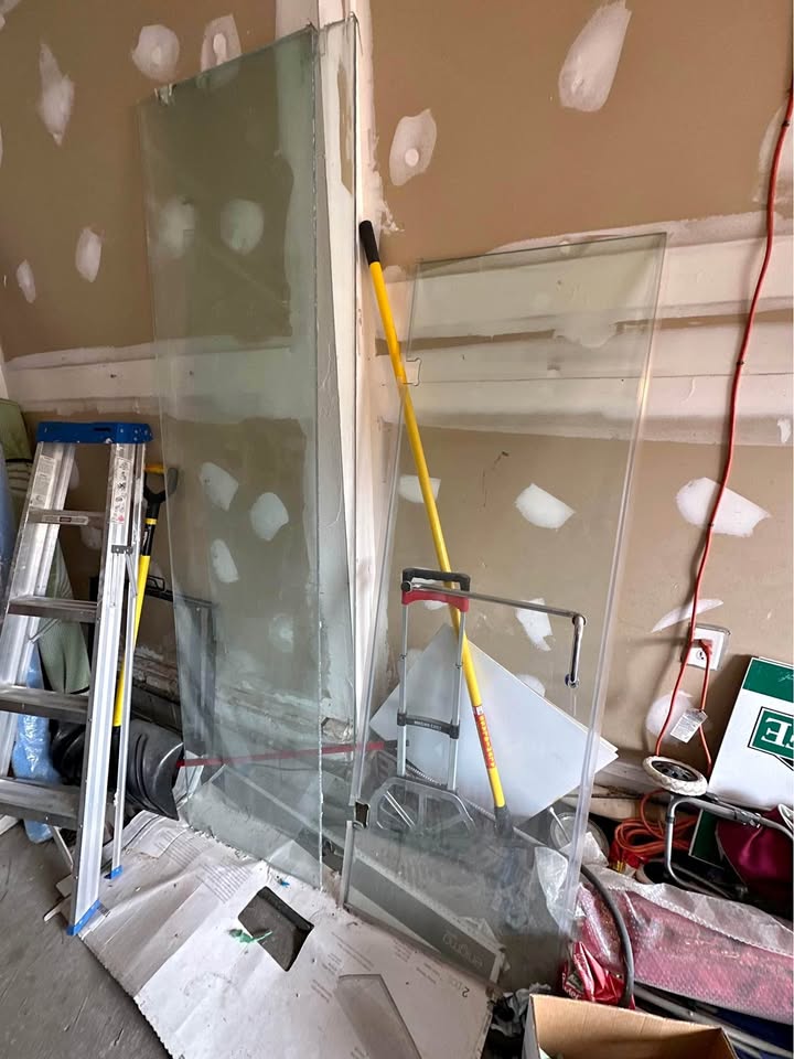 Glass shower door - 3 glass panels with hardware
