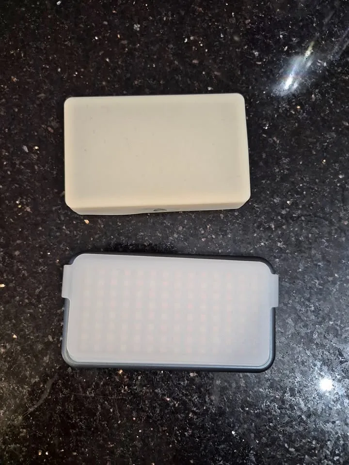 Pair of Portable LED Video Lights – Perfect for Selfies, Vlogs & thumbnail