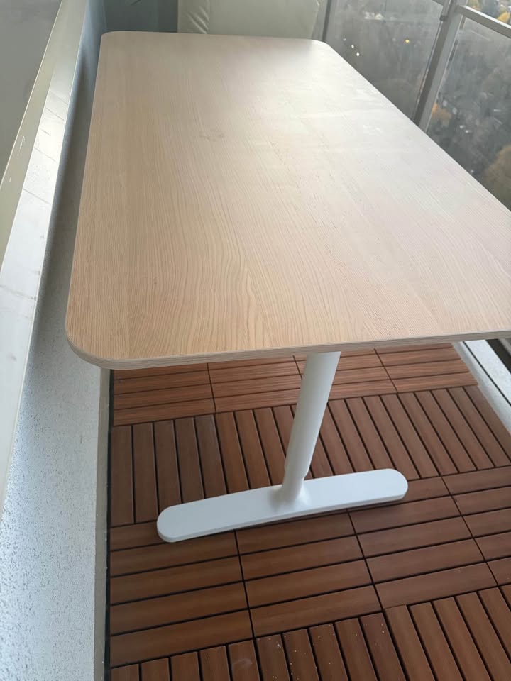IKEA adjustable office desk - photo 3