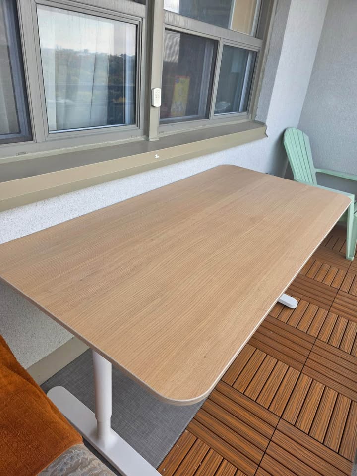 IKEA adjustable office desk - photo 4