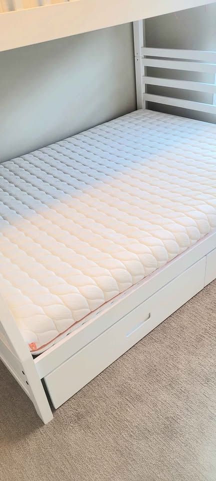 Twin over double bunk bed with mattress - photo 5