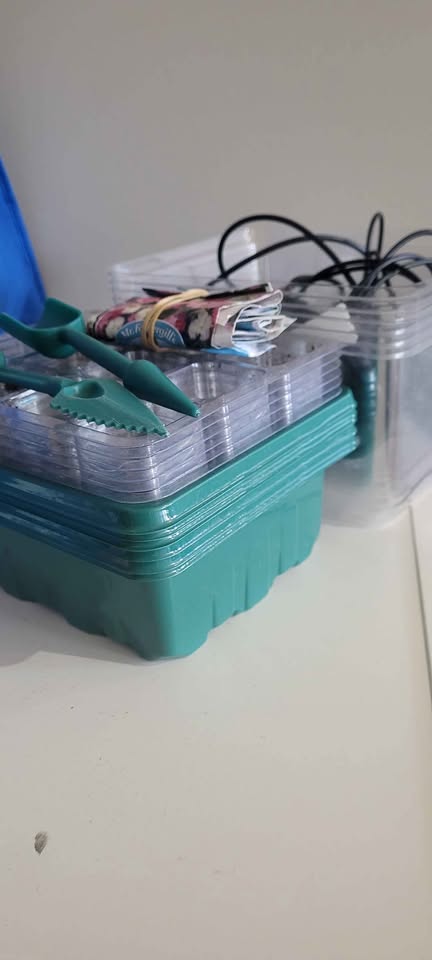 Seed starter tray (green house) - photo 4