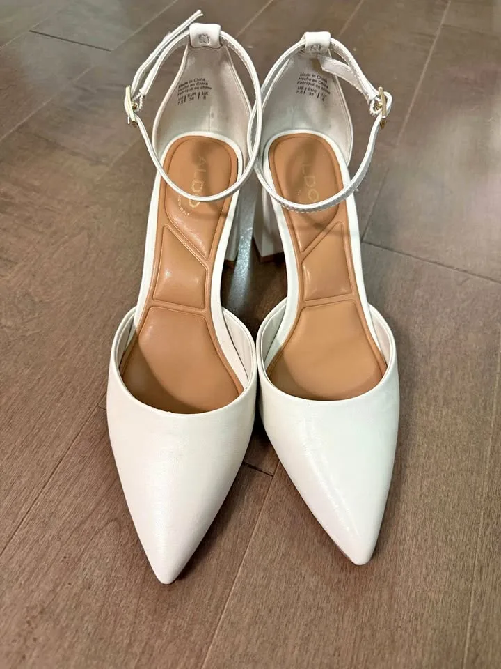 Aldo metallic white Jan ankle strap block heels- size 7.5