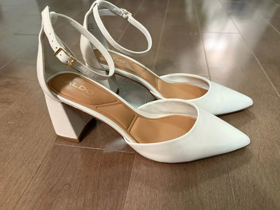 Aldo metallic white Jan ankle strap block heels- size 7.5 image indicator(5)