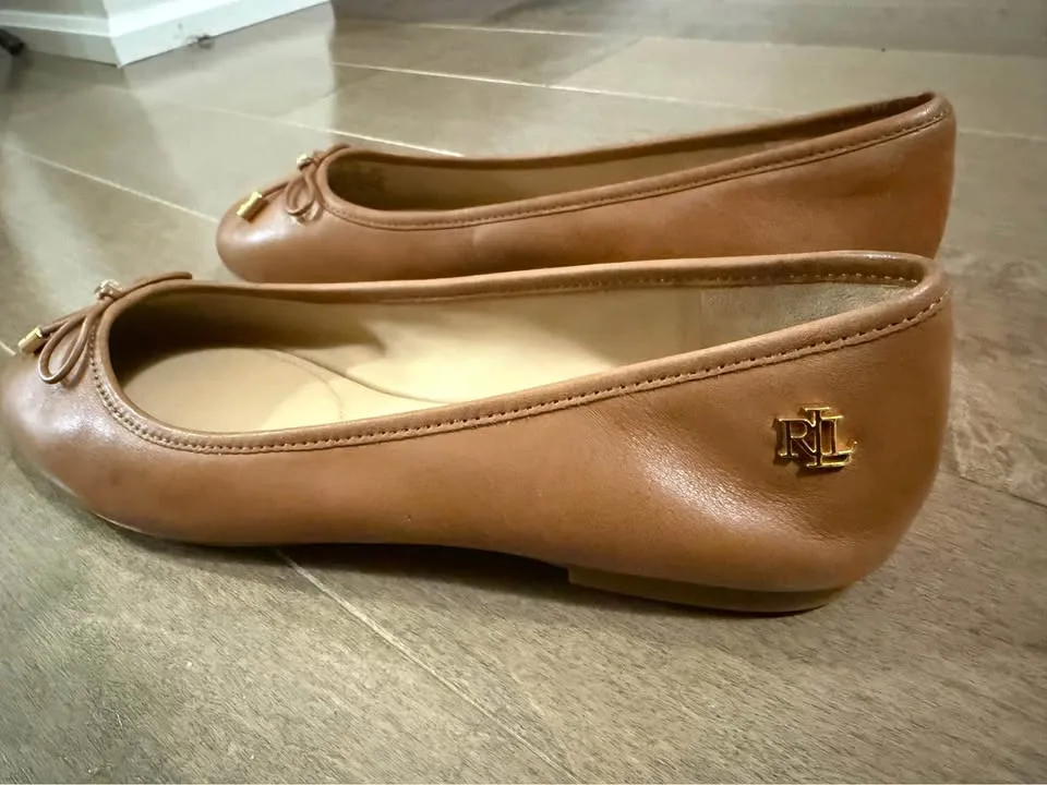 Ralph Lauren Ballet Flats NIB Cognac Brown size 6 image indicator(3)
