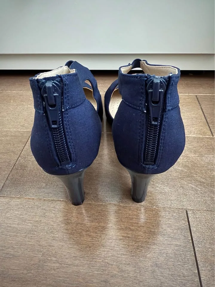 LifeStride NWT Giovanna2 Pointed Toe Suede Navy Pumps- size 8 image indicator(4)