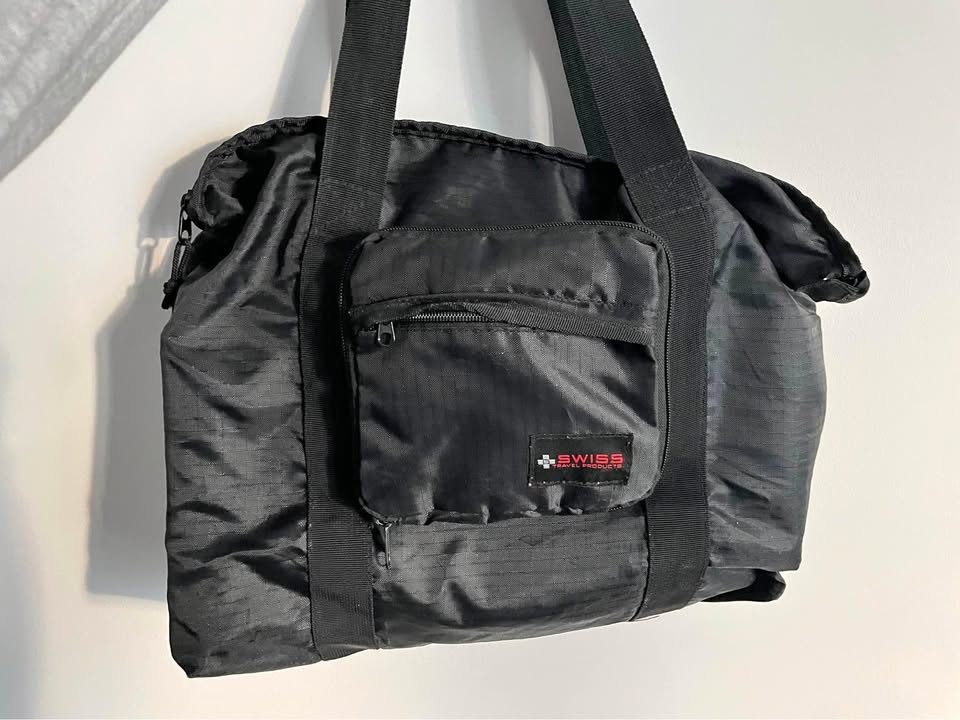 GREAT CONDITION Swiss Travel Bag