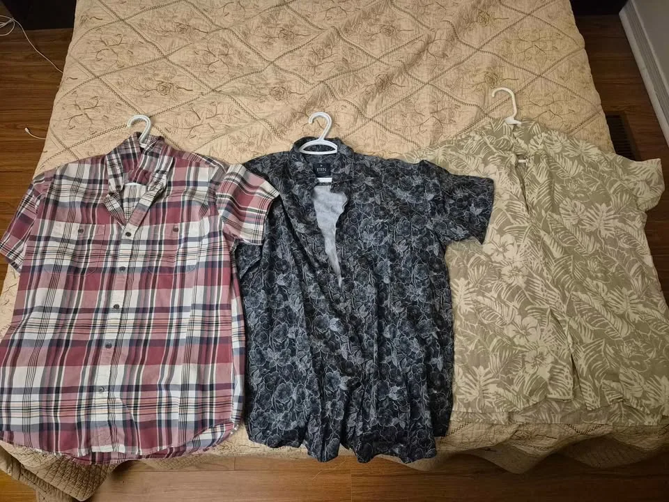 Men's Polos and Shirts image indicator(4)