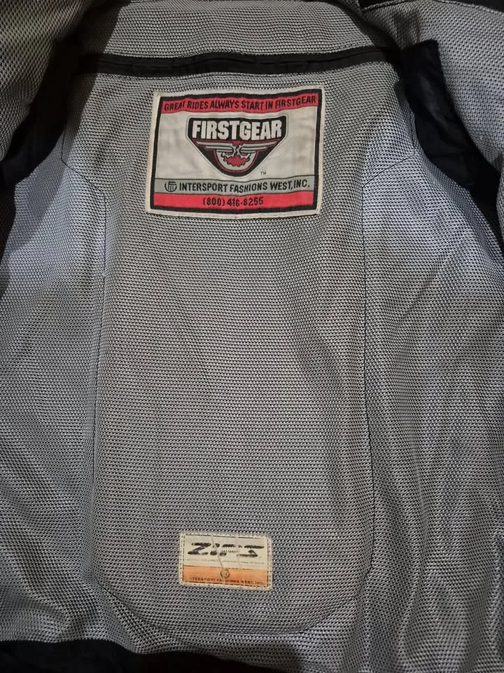 First Gear Leather Motorcycle Jacket Size 42 image indicator(6)