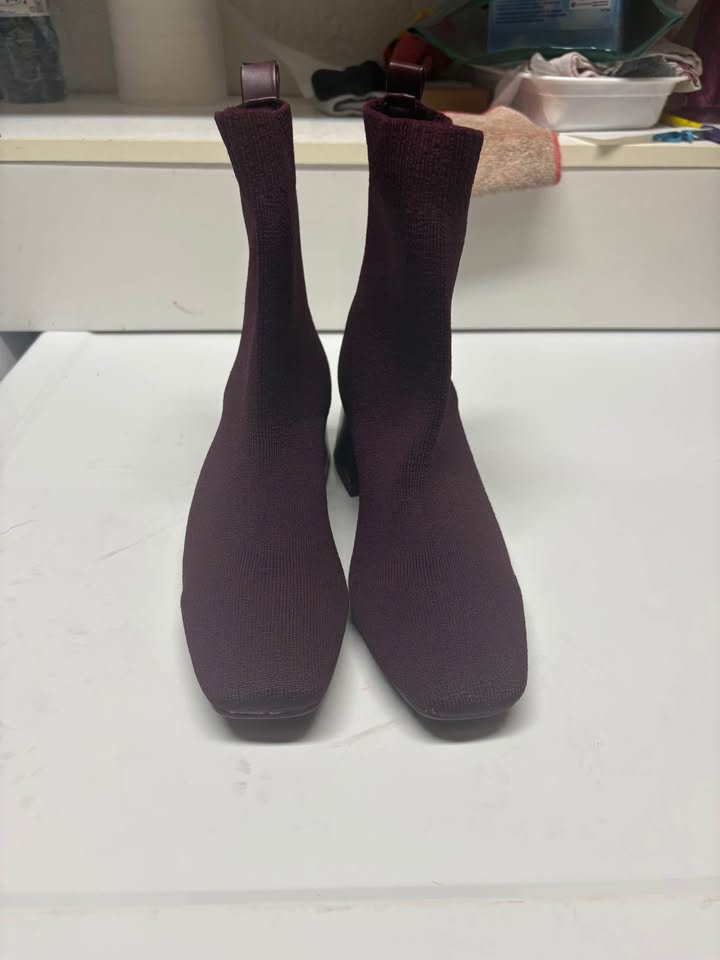 NEW CUSHIONAIRE Women's PLUM Milo Stretch boot sz 7M - photo 2