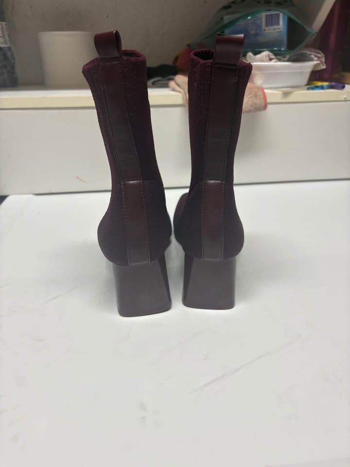 NEW CUSHIONAIRE Women's PLUM Milo Stretch boot sz 7M - photo 3