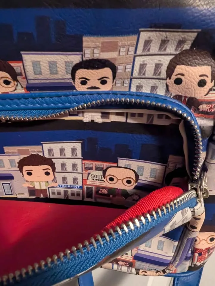 Funko pop Seinfeld mini backpack image indicator(3)
