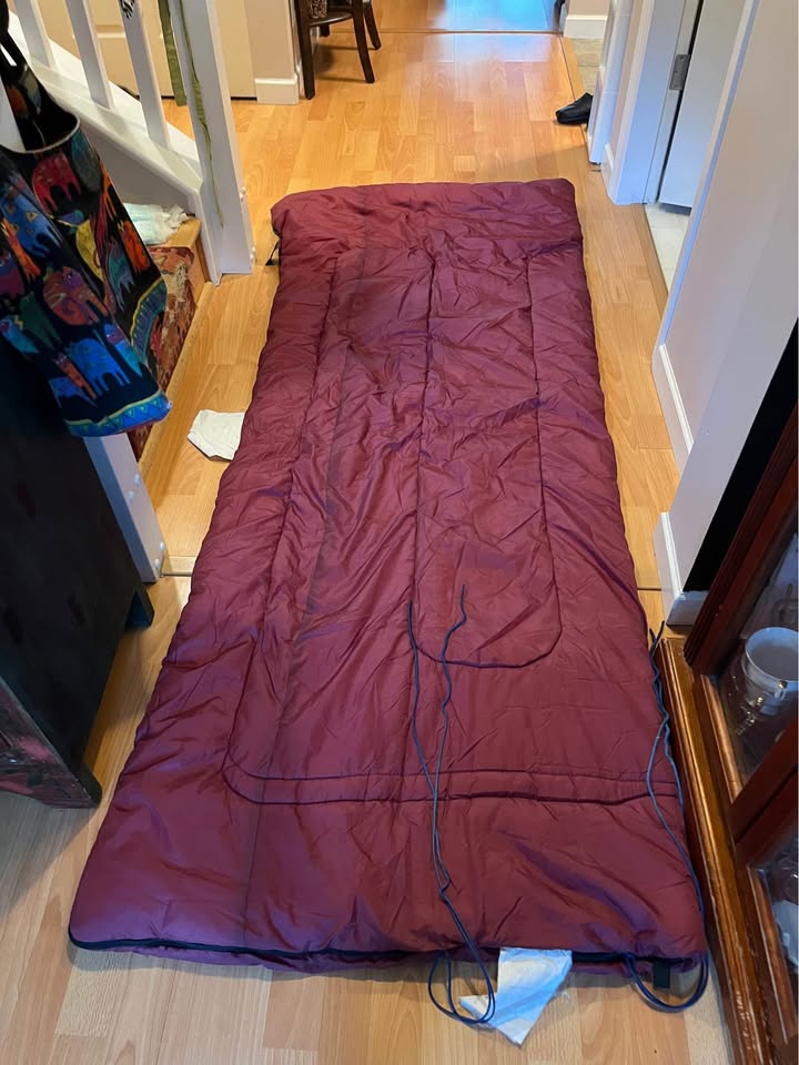 Taymor Sleeping Bags -Freshly Laundered - photo 4