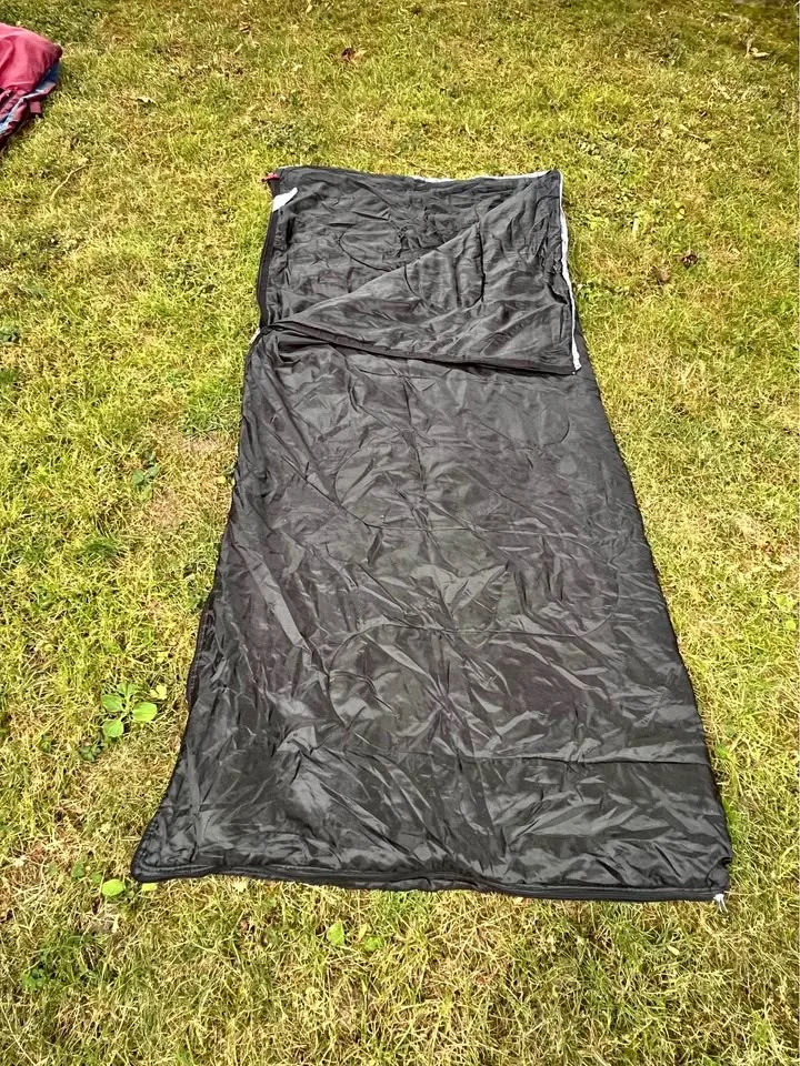 Black McKinley Sleeping Bag 🏕️-Freshly Washed thumbnail