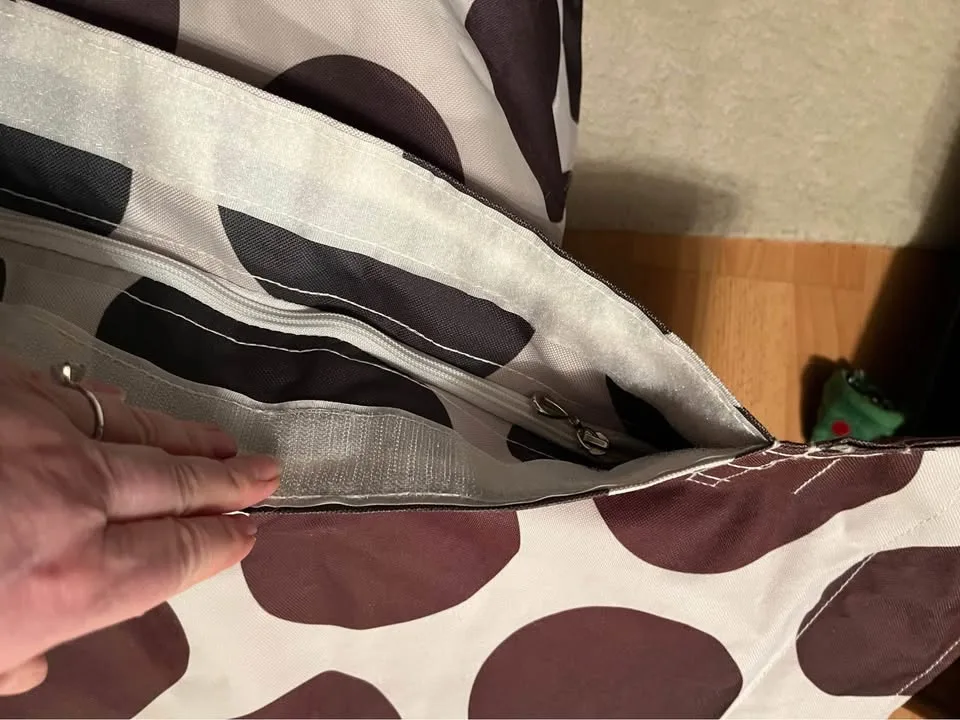 X-Large Bean Bag Chair. image indicator(2)