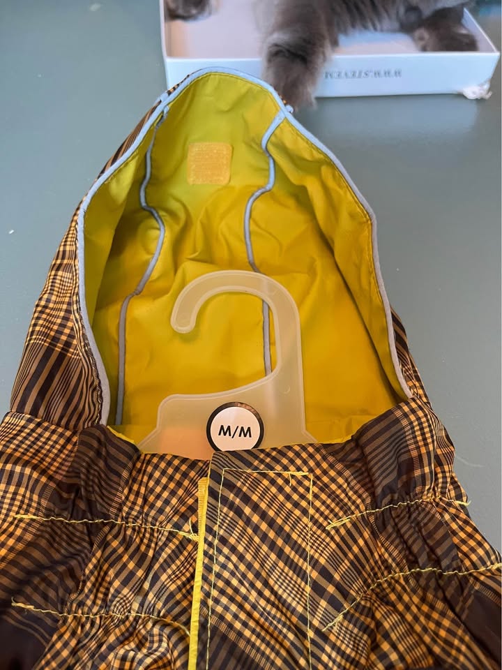 Reversible Doggy Raincoat size M - photo 3