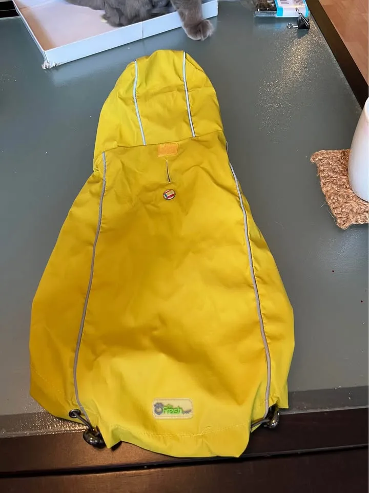 Reversible Doggy Raincoat size M image indicator(4)