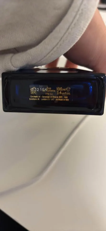 Versace Parfume image indicator(2)