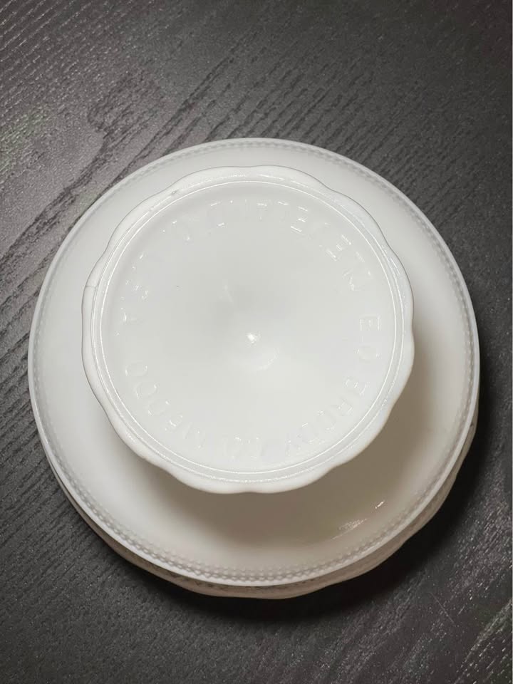 Vintage E.O. Brody Co #M6000 Milk Glass Compote - photo 5