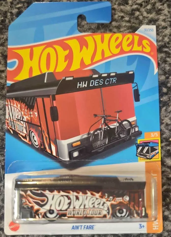 💥Treasure Hunt💥 Hot Wheels '24: B-Case 'Ain't Fare' Bus