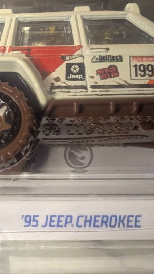 💥Treasure Hunt💥Hot Wheels '23: J-case, 95 Jeep Cherokee - photo 2