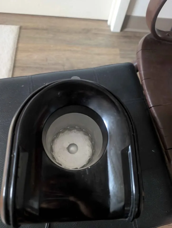 Toastmaster Popcorn Maker – Easy, Fun, and Compact! image indicator(2)