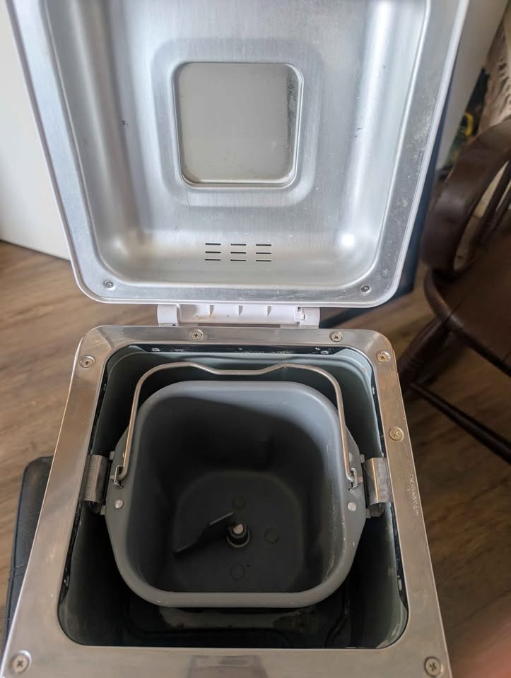 Charlescraft Bread Maker – Reliable, Fully Functional, Great for - photo 4