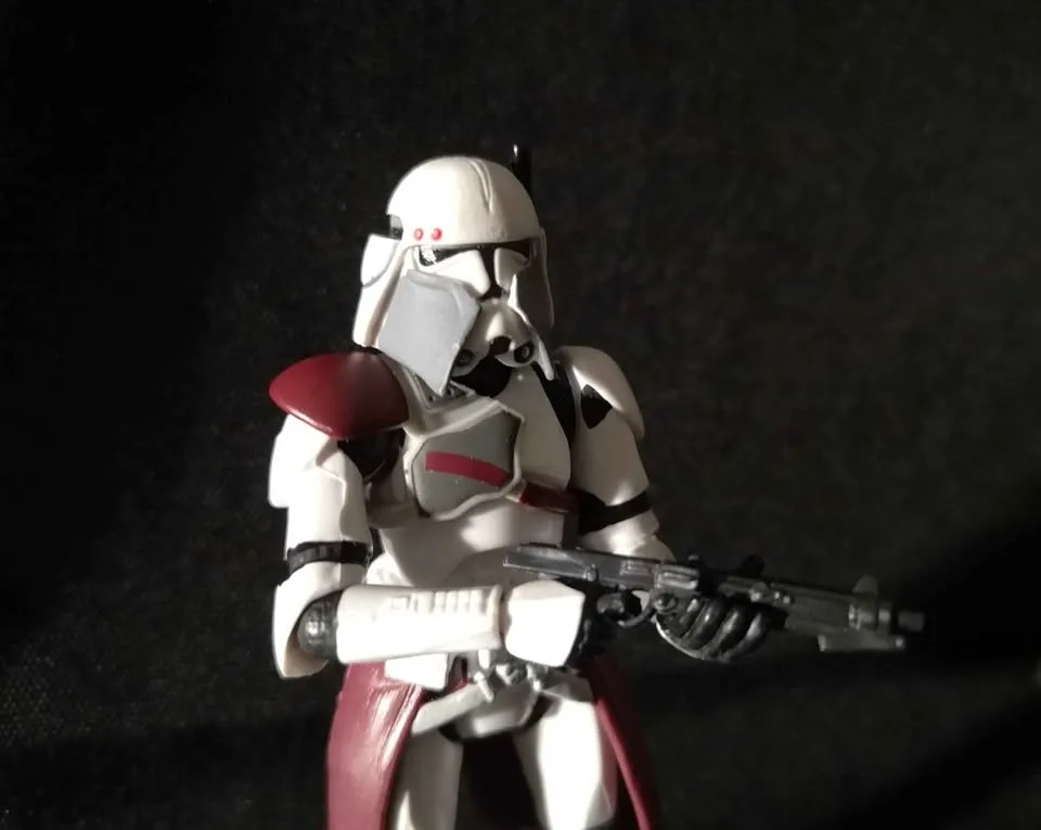 3.75" Clone Trooper Commander Bacara ~ Star Wars Hasbro image indicator(2)