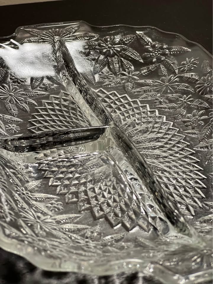 Vintage Indiana Glass Relish Dish - photo 4