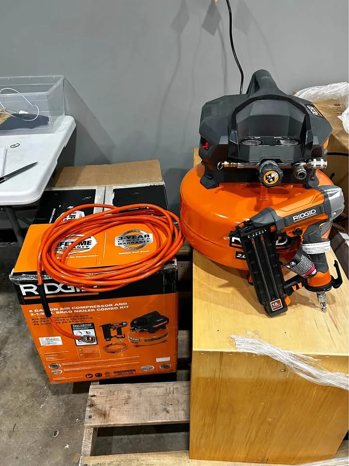 RIDGID 6 gallon compressor and 2-1/8 inch Brad nailer combo kit