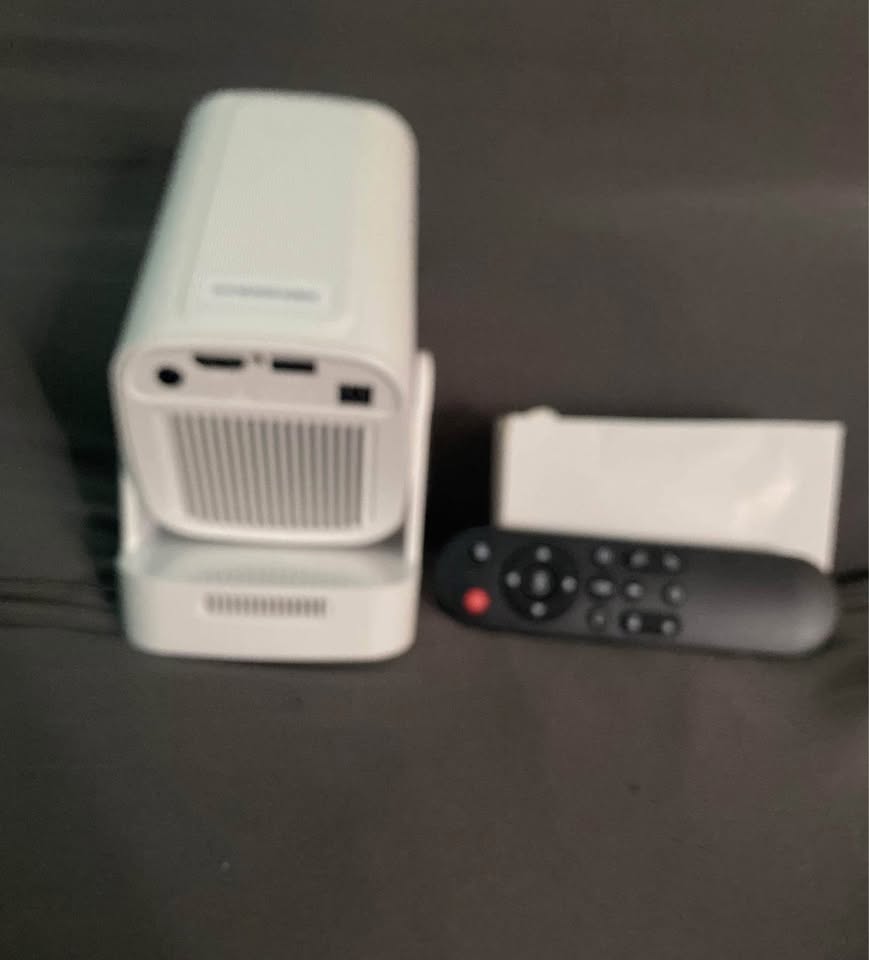 Magcubic Mini Smart Projector - photo 2