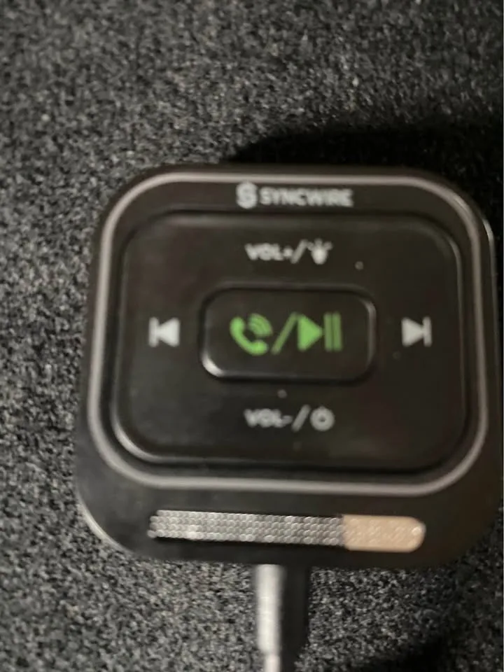 Syncwire Bluetooth 5.4 Aux Car Adapter image indicator(4)