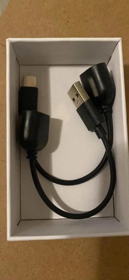 Teeran Wireless CarPlay Adapter 2025 Upgrade Wired CarPlay to Wi image indicator(6)