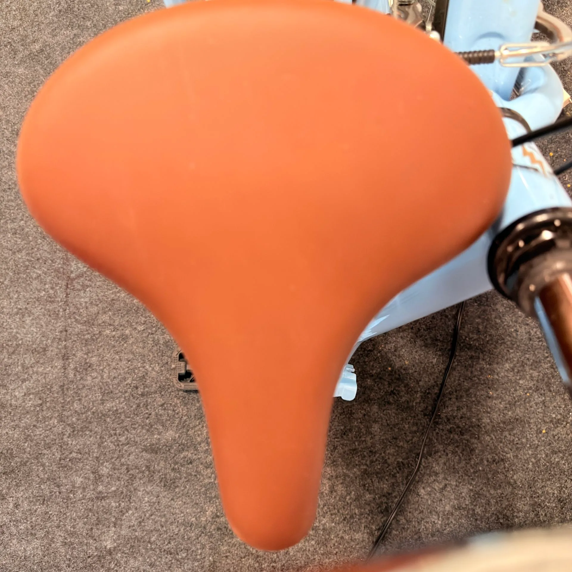 Foldable City Bike - K+POP Step-Through - Sky Blue - 7-Speed image indicator(9)