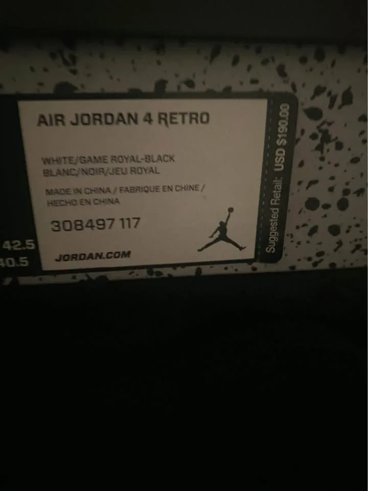 AIR JORDAN 4 RETRO SIZE 9 image indicator(6)