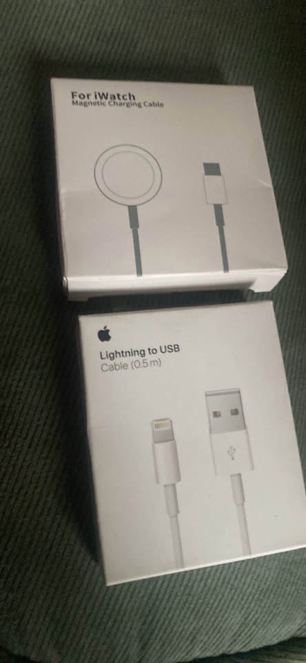 for watch and usb cable - photo 2