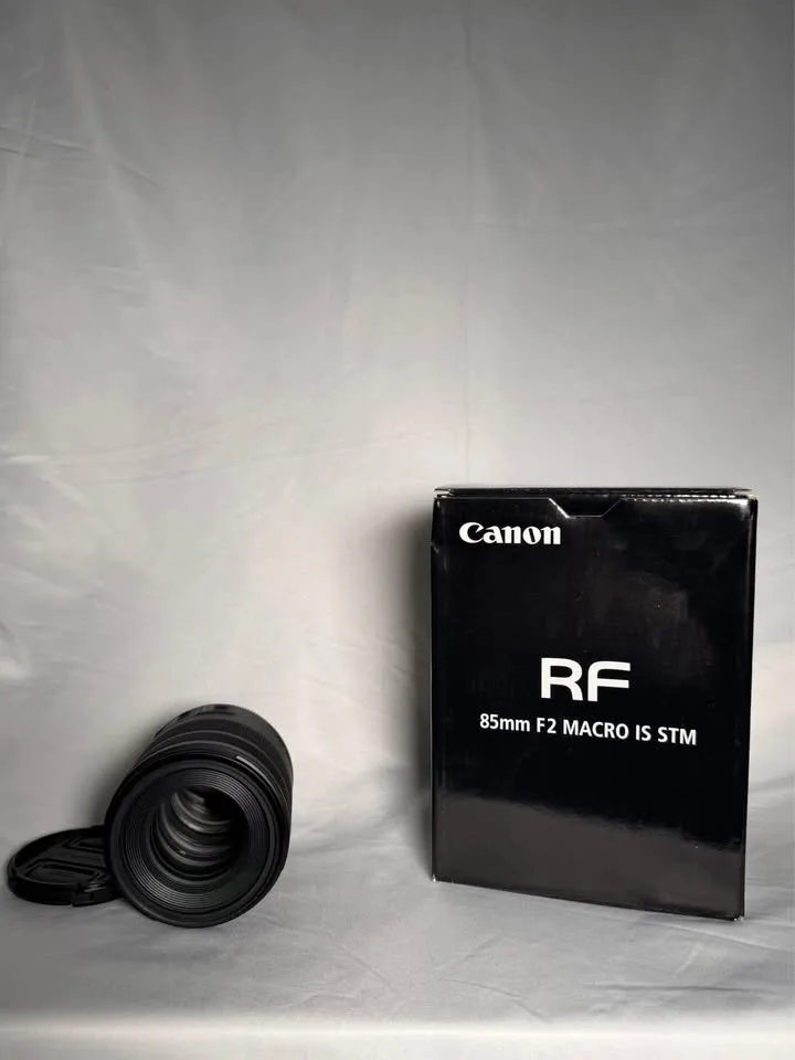 Canon RF 85mm f2 Macro Lens image indicator(2)