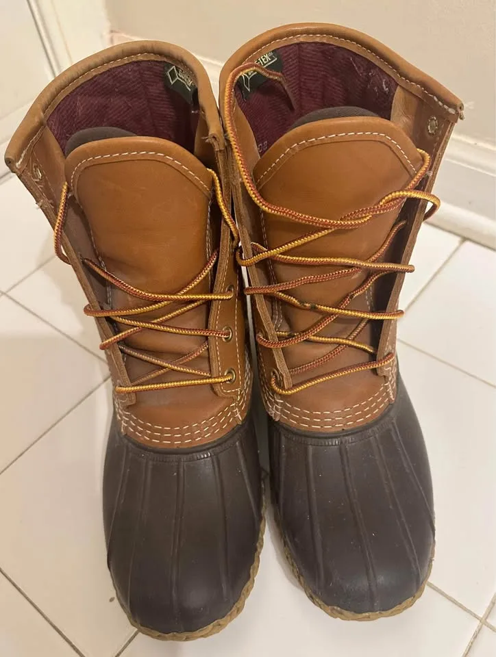 Bean boots by LL bean with Gore Tex women’s 8 image indicator(3)