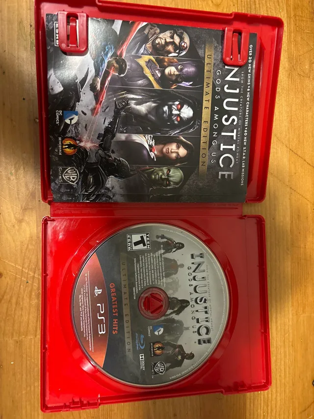 Injustice: Gods Among Us (Ultimate Edition) PS3 image indicator(2)