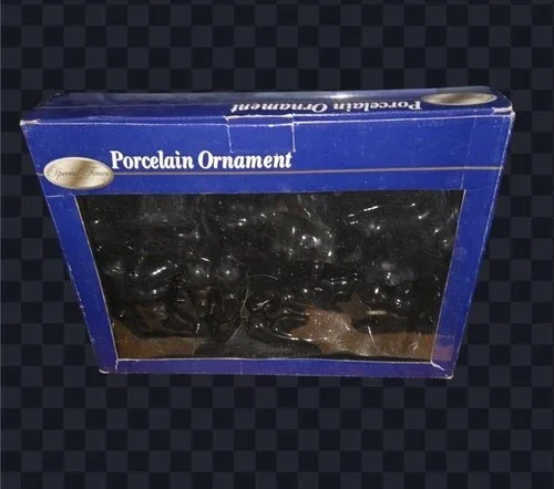 Special Times Porcelain Ornament Set image indicator(2)