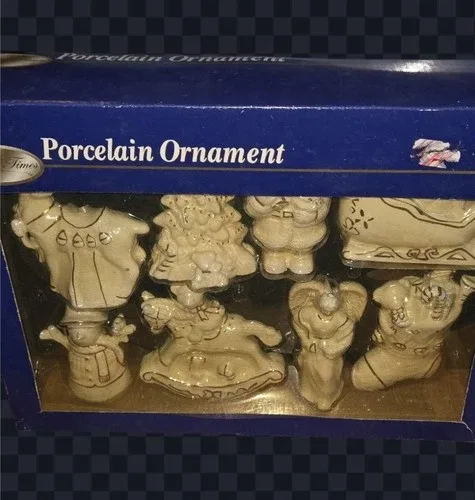 Special Times Porcelain Ornament Set image indicator(3)
