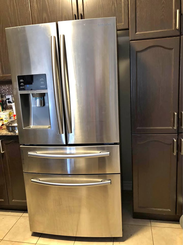 25 cu. ft. French Door Refrigerator - Stainless Steel