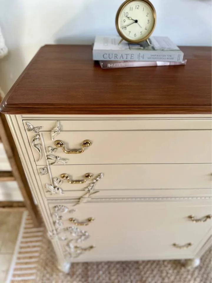 Gorgeous Refinished Antique Small Griege Dresser image indicator(4)