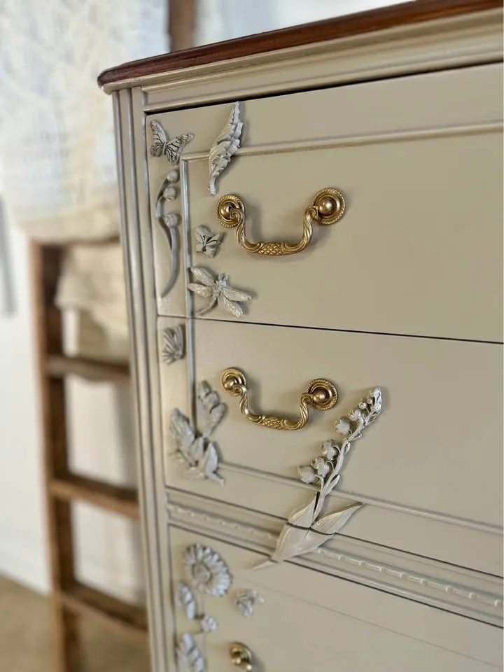 Gorgeous Refinished Antique Small Griege Dresser image indicator(5)