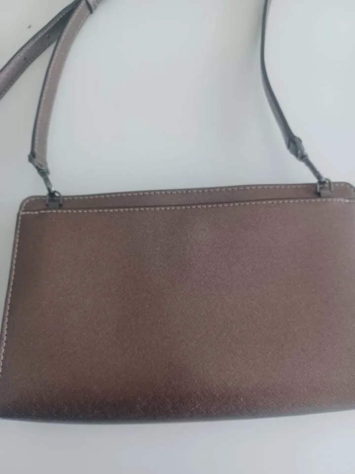 MK Crossbody Purse image indicator(2)