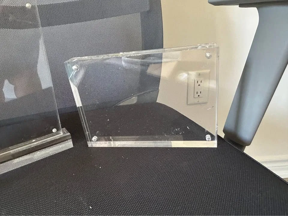 Acrylic Picture Frames image indicator(2)