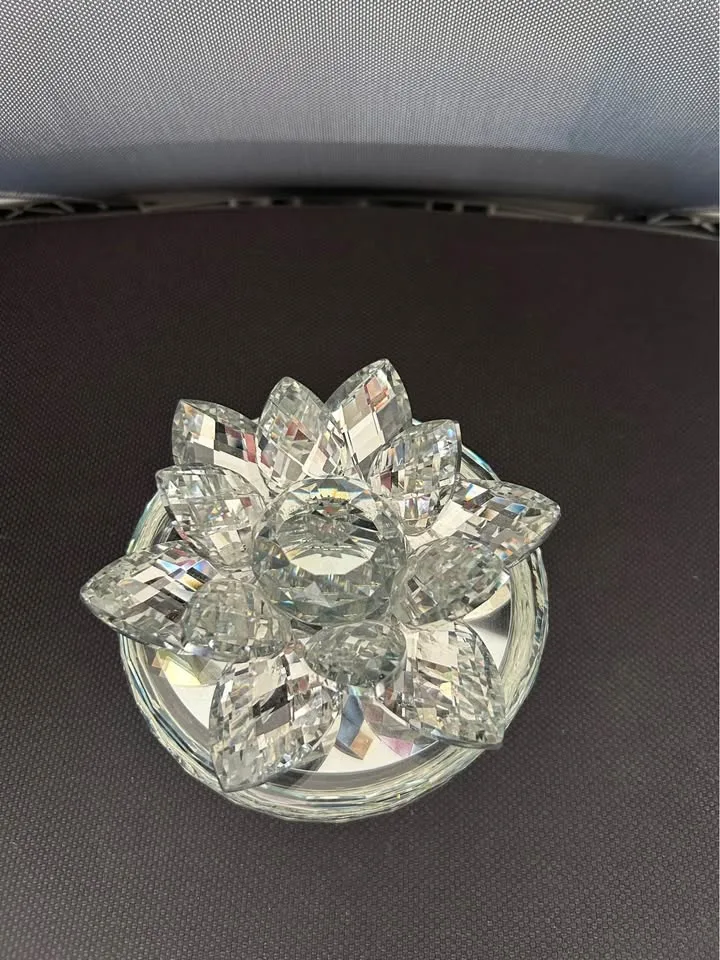Crystal Flower Jewelry Dish/Container image indicator(2)