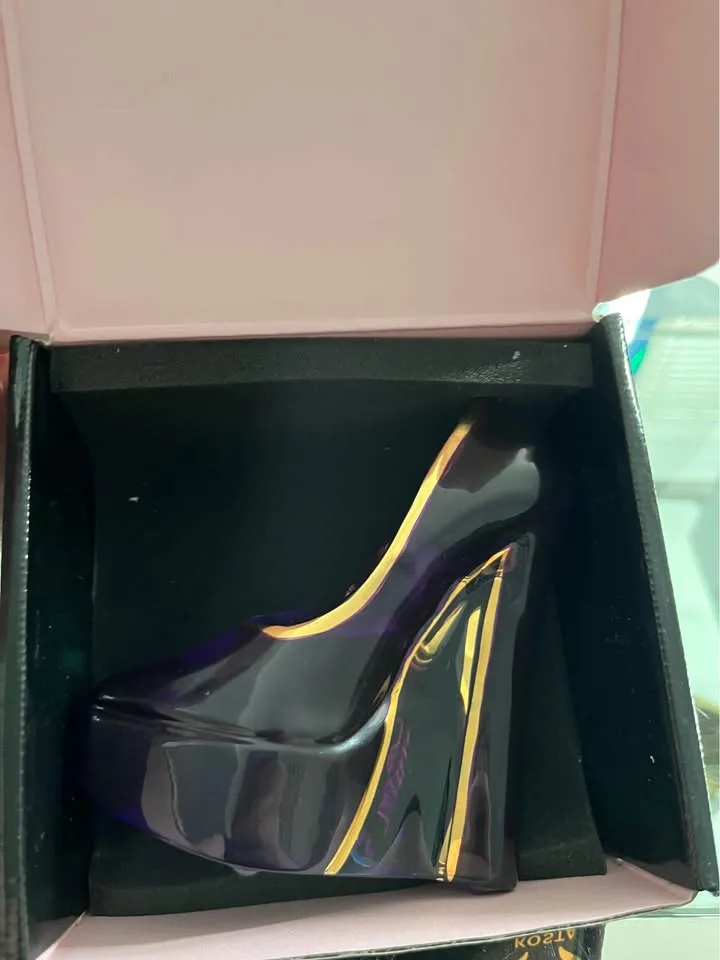 Kosta Boda Shoe Decorative image indicator(3)