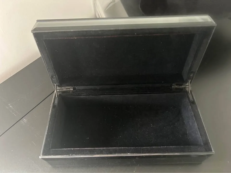 Mirrored Jewelry Box or Catch All Box image indicator(3)